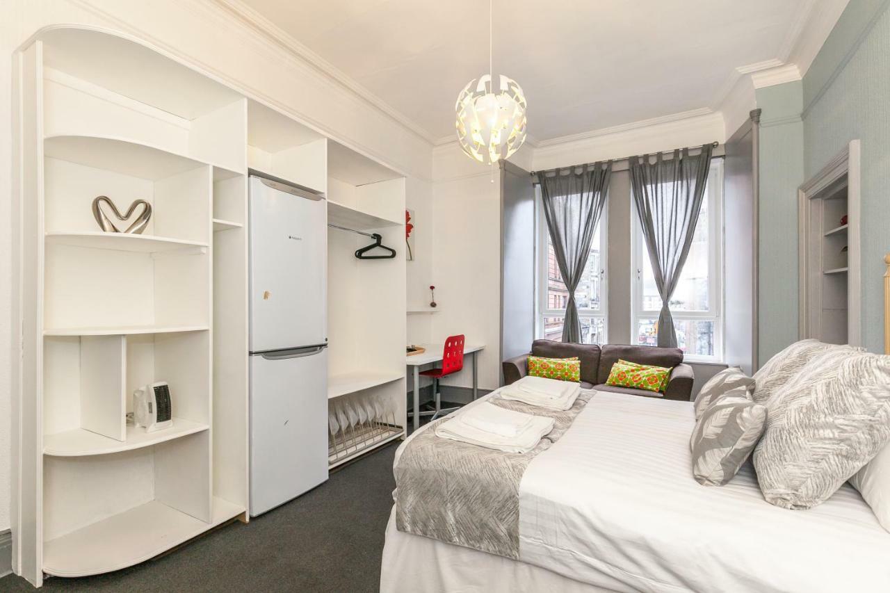 Oakshaw Guesthouse Пейсли Экстерьер фото