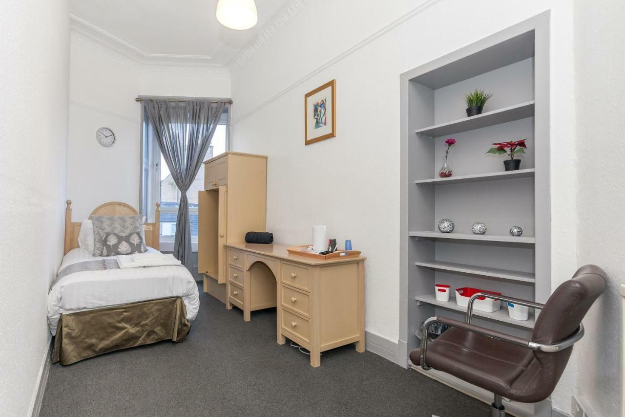 Oakshaw Guesthouse Пейсли Экстерьер фото