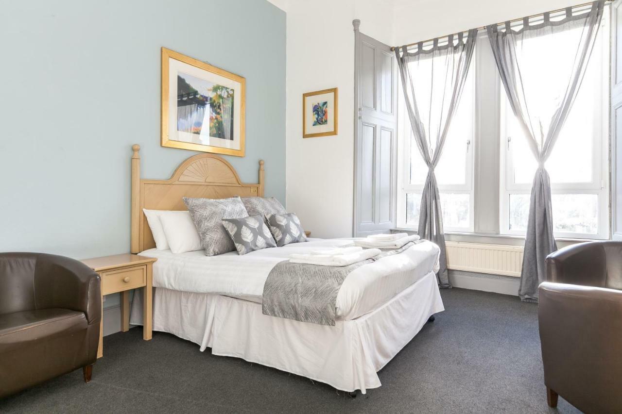 Oakshaw Guesthouse Пейсли Экстерьер фото