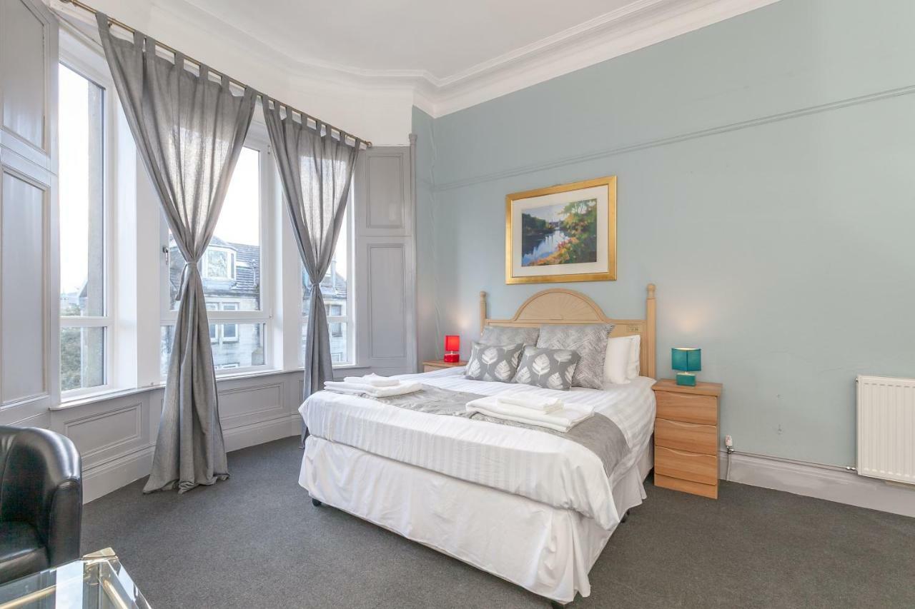 Oakshaw Guesthouse Пейсли Экстерьер фото