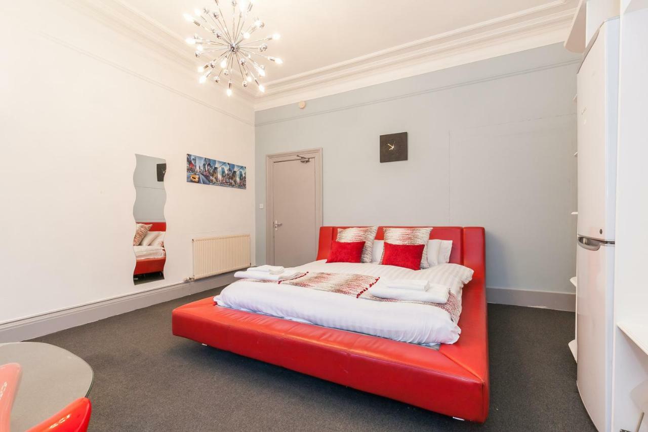Oakshaw Guesthouse Пейсли Экстерьер фото
