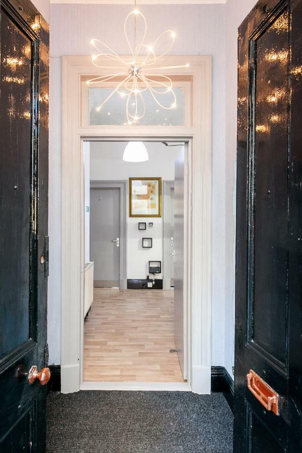 Oakshaw Guesthouse Пейсли Экстерьер фото